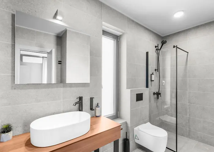 Apartment Querchus Penthouse 8 Partment Mit Jacuzzi By Interhome Karigador