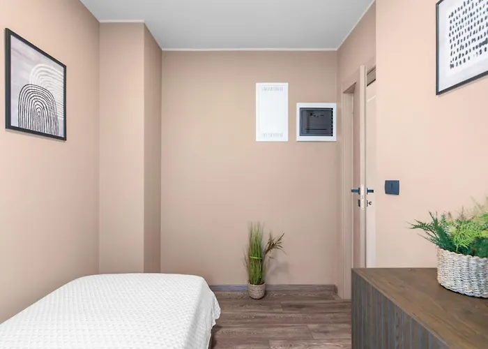 Querchus Penthouse 8 Partment Mit Jacuzzi By Interhome * Karigador