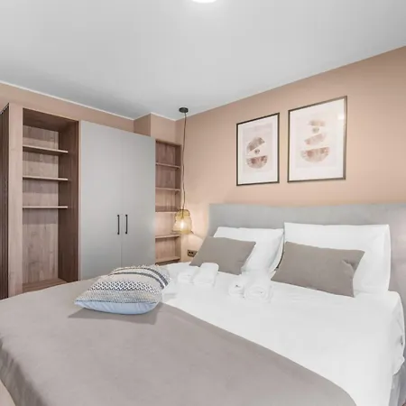 Lejlighed Querchus Penthouse 8 Partment Mit Jacuzzi By Interhome *
